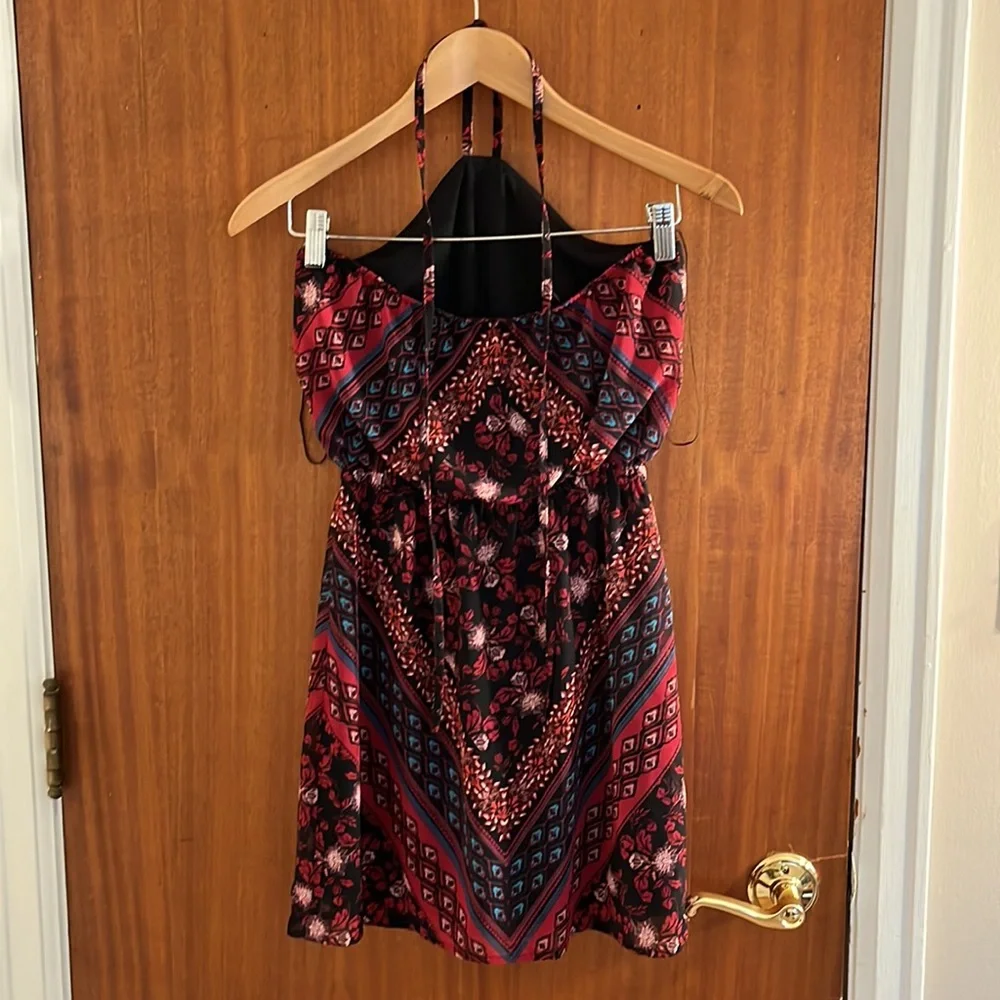 Express Pattern Dress - Picture 4 of 5
